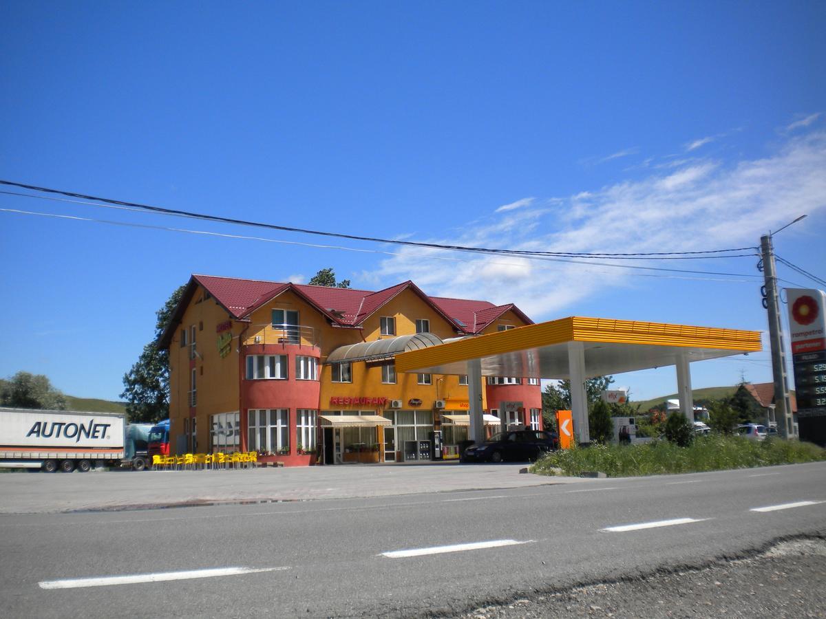 Motel Dalia Gilău Exterior foto